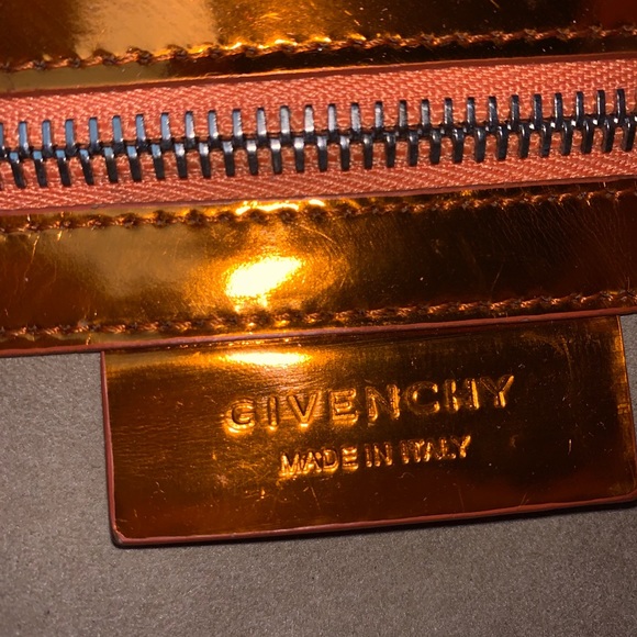 Givenchy Gold Pandora Crossbody Bag - Picture 6 of 8